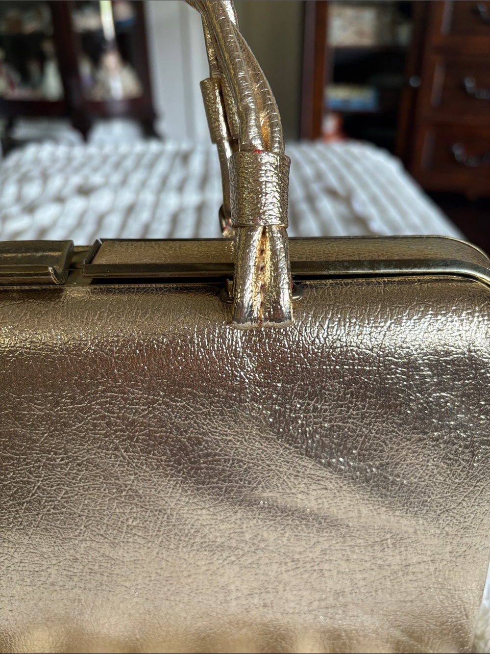 Vintage retro 1950s Gold Metallic Top-Handle Evening Bag - Picture 2 of 6